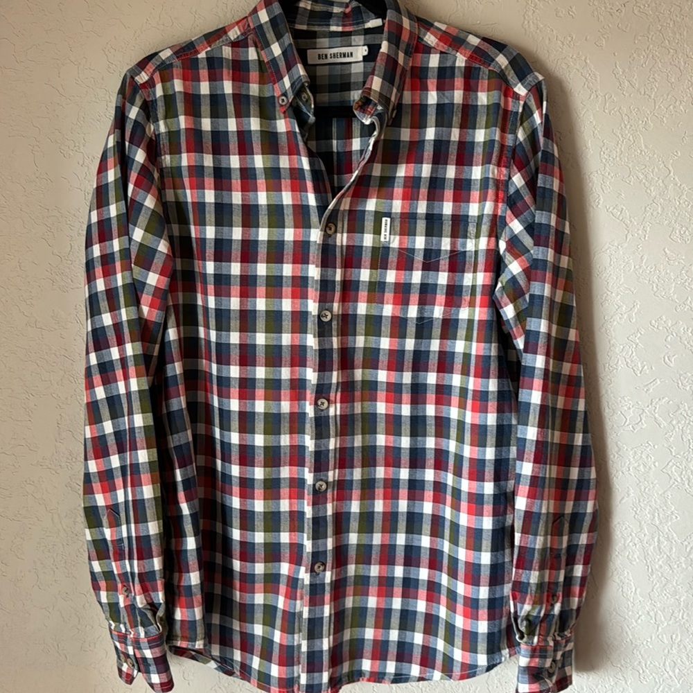 Ben Sherman Men's Button Down Shirt | Size M | Classic Fit | Like New